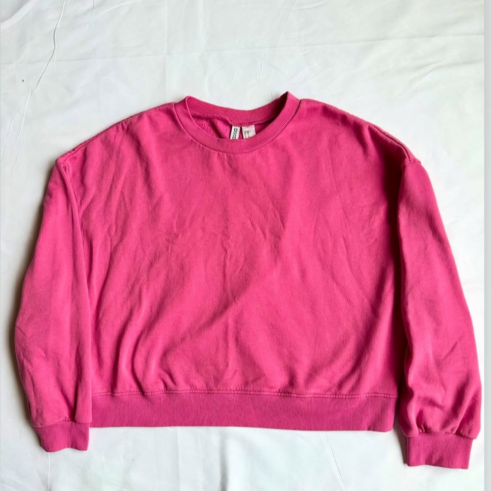 H&M Vibrant Pink Crewneck Sweatshirt